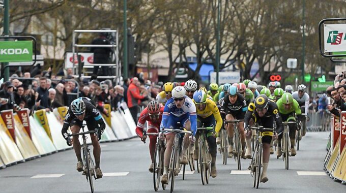 Paris Nice E1