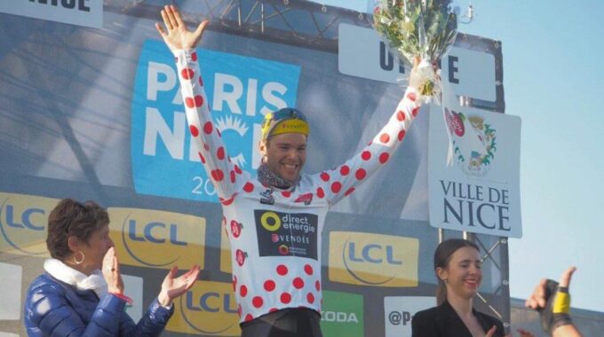 Paris-Nice #E6 : un Caribou à pois
