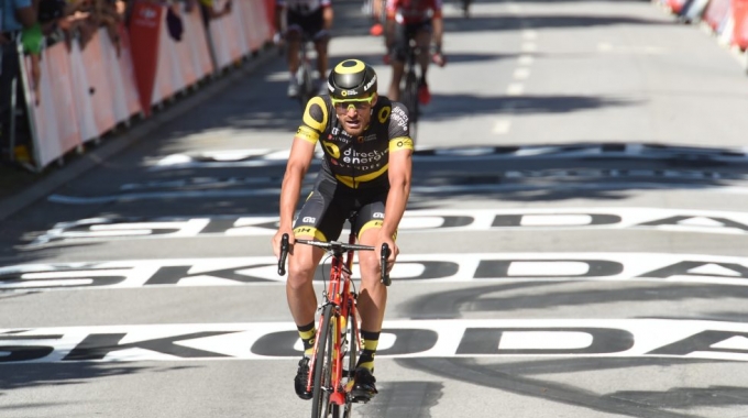 adrien petit 5e