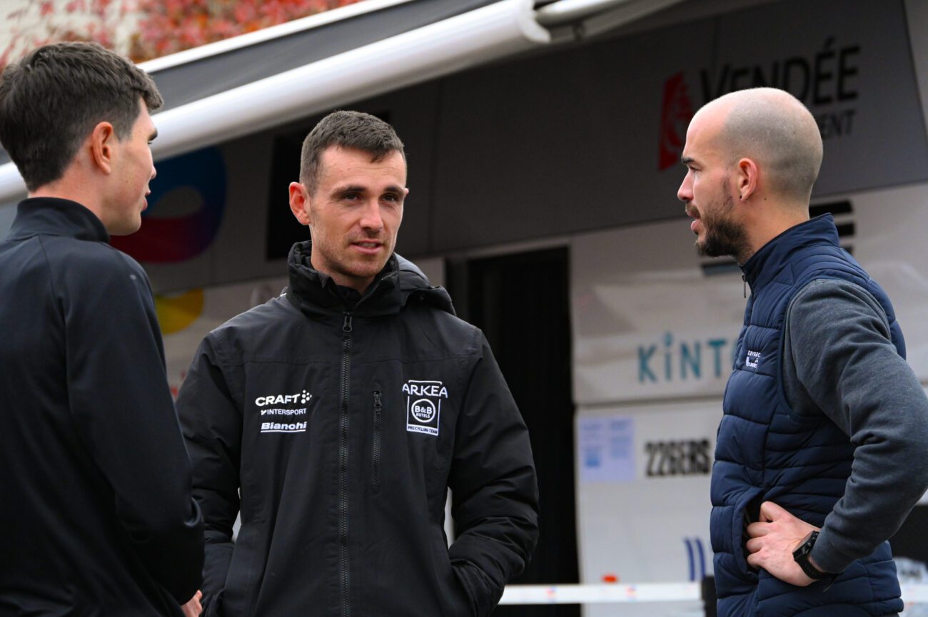 Trois Bretons traversent la Loire. Mathis, Pierre et Thibault viennent clore l’effectif du Team TotalEnergies.